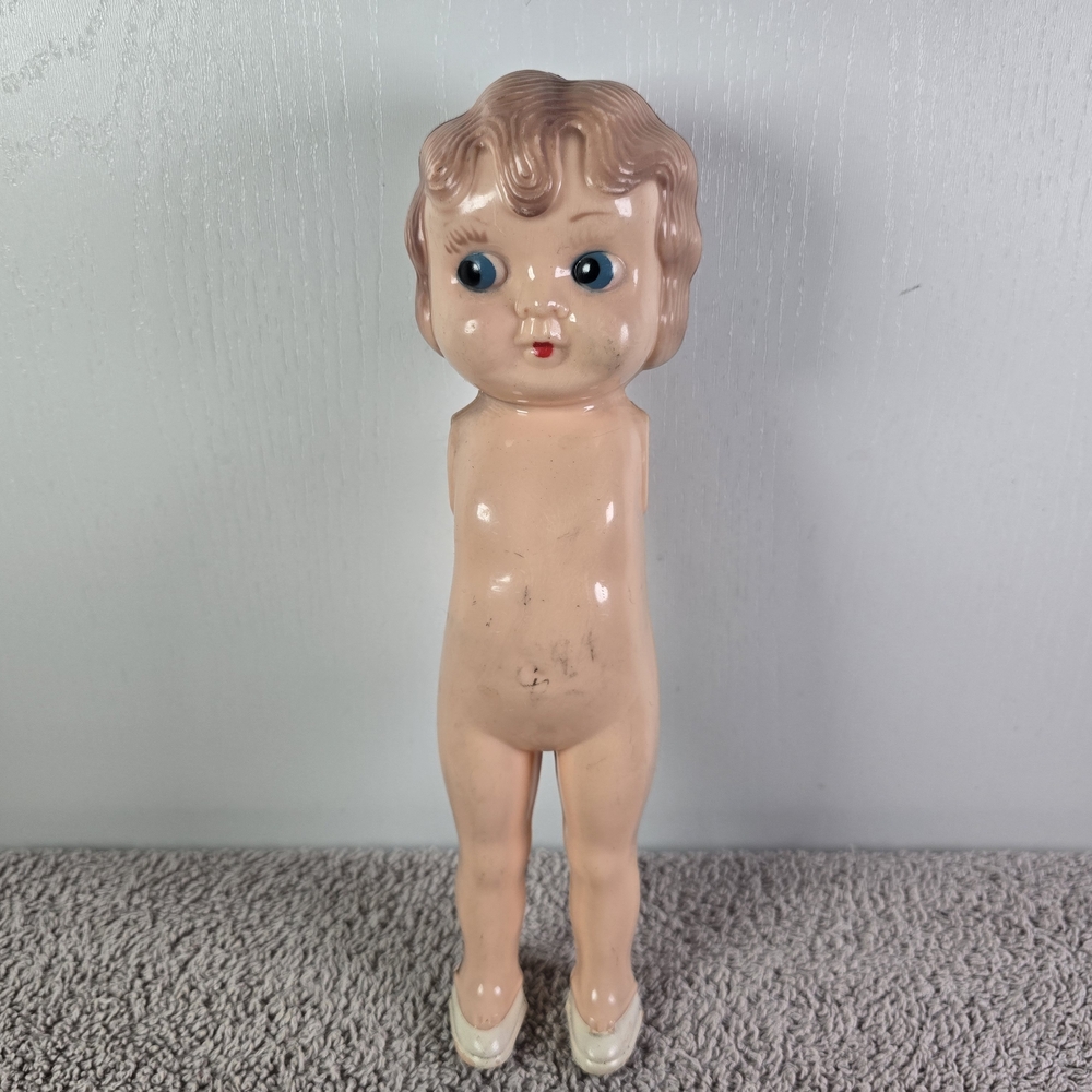 Vintage Doll Hard Plastic Blue Eyes Unbranded, Betty Boop Face